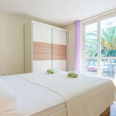 Apartament Apartment Magi